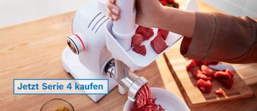 Ein praktischer Alltagshelfer beim Barfen: Die Küchenmaschine Serie 4 von BOSCH.